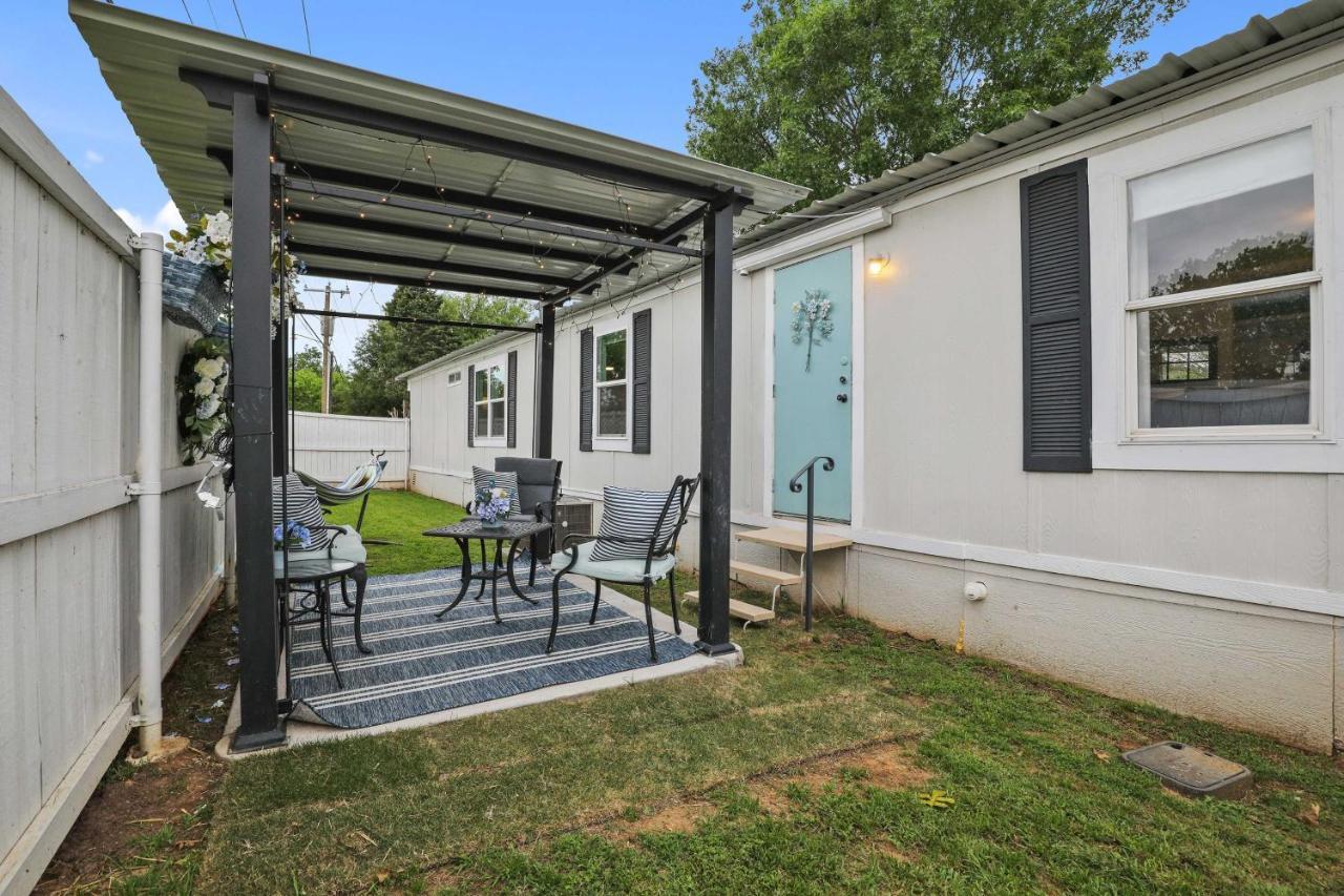 Pet-Friendly Lake Dallas Home Near Lewisville Lake Exterior photo